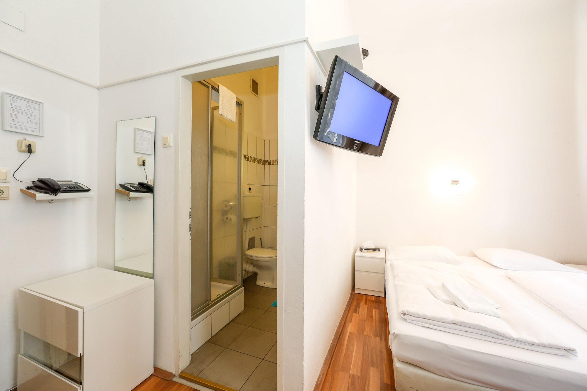 Timeout City Hotel, 5 Min To City Center, Self Check In Viyana Dış mekan fotoğraf