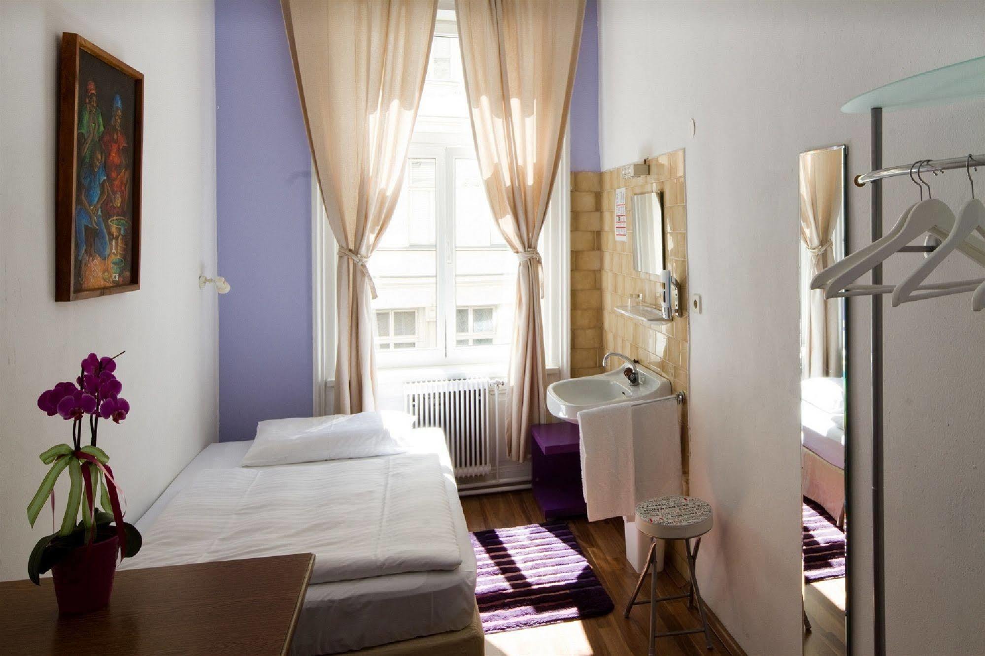 Timeout City Hotel, 5 Min To City Center, Self Check In Viyana Dış mekan fotoğraf